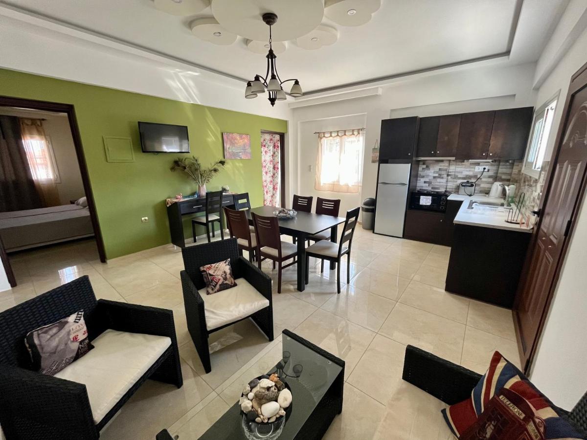 Anatoli Deluxe House Apartment